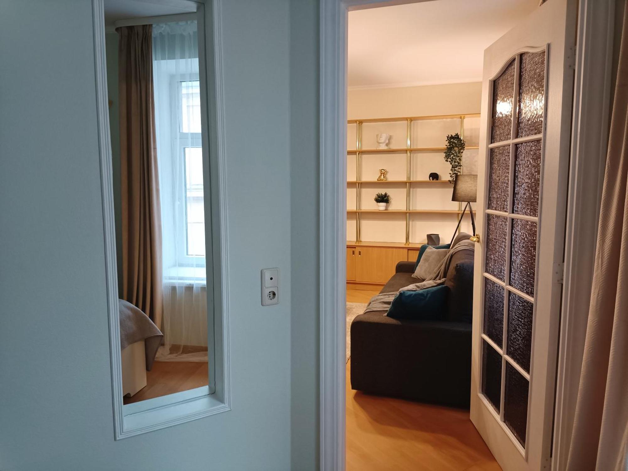Two Bedroom In Old Town, Up To 6 Guests Апартаменти