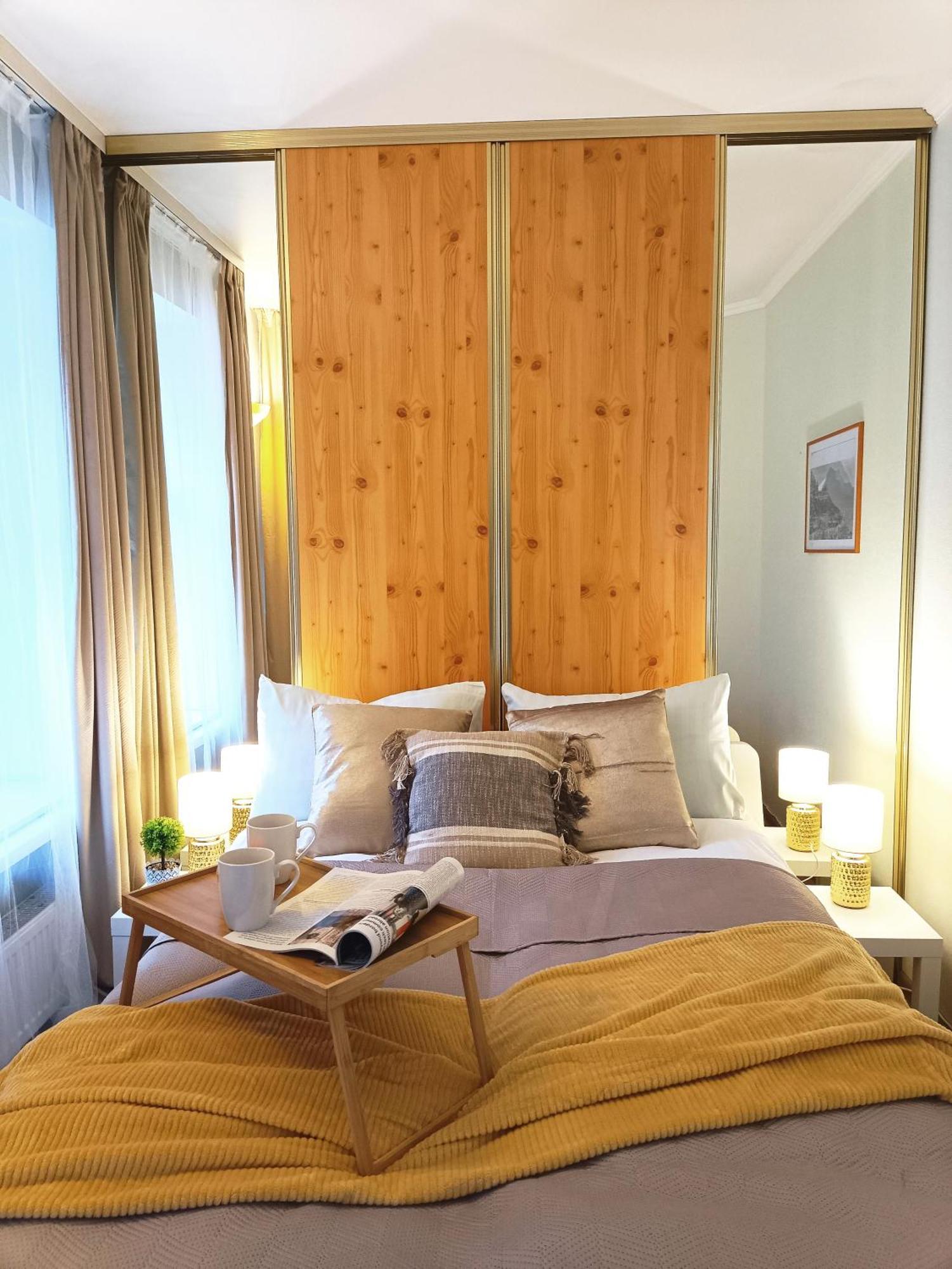 Two Bedroom In Old Town, Up To 6 Guests Апартаменти Рига